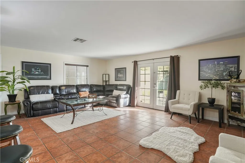 Additional image 9 of 17914 Stillmore Street, Canyon Country, CA 91387