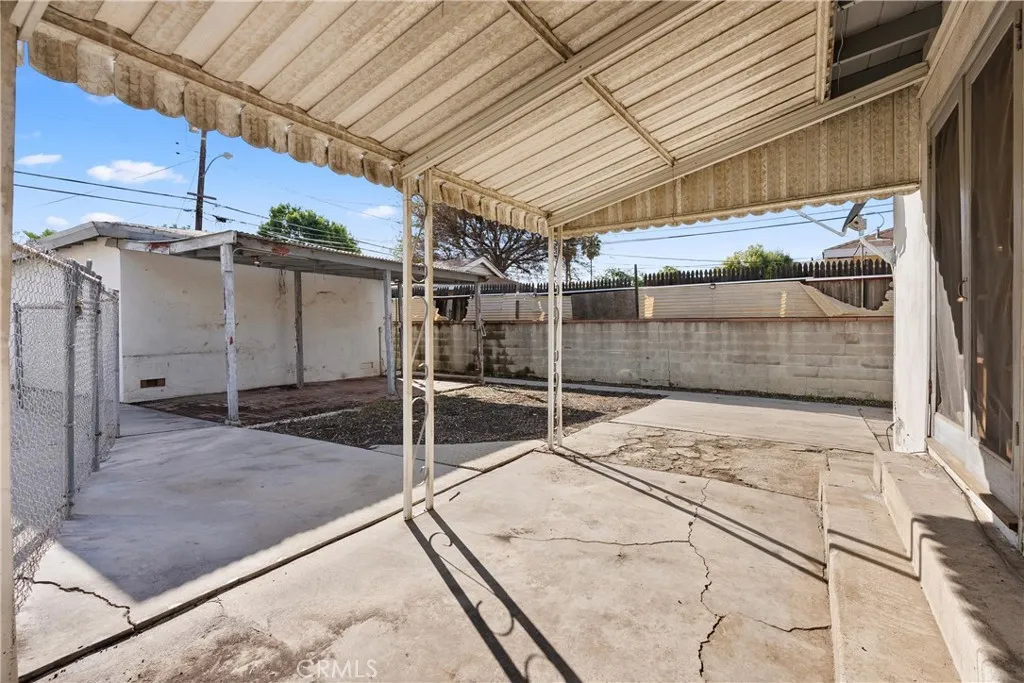 Additional image 72 of 18928 Victory Boulevard, Tarzana, CA 91335