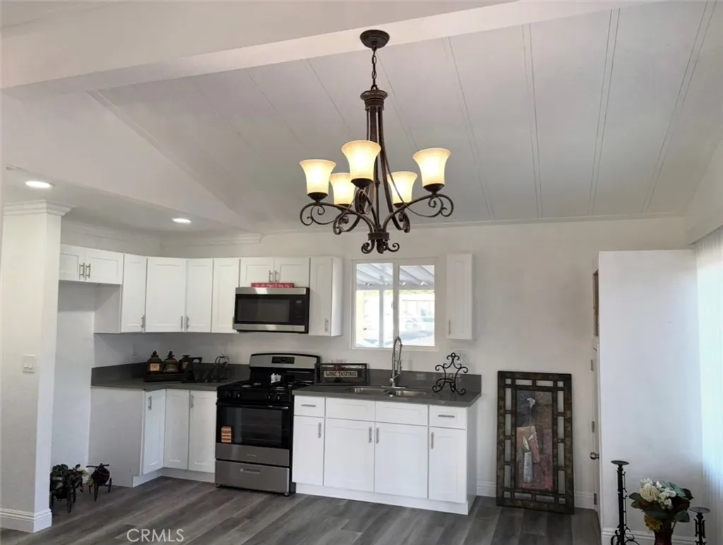 Additional image 4 of 8787 Locust Ave Unit 28, Fontana, CA 92335