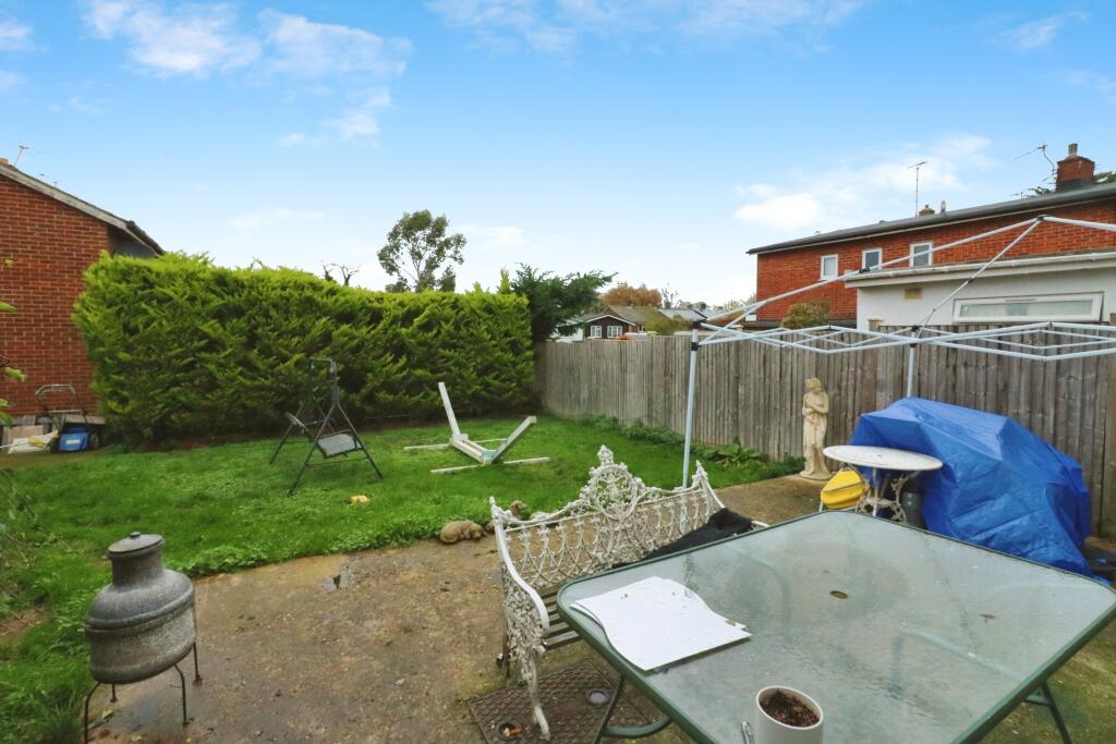 Additional image 13 of Oak Grove, Hatfield, AL10