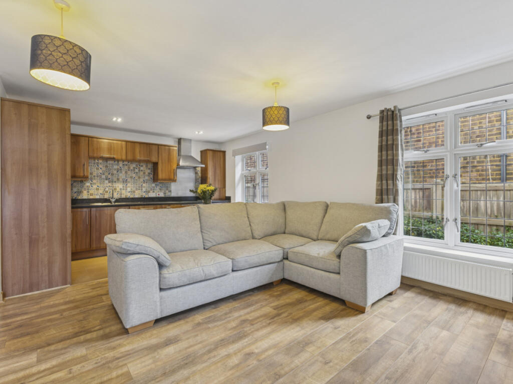 Additional image 6 of Old Mile House Court, St Albans, AL1