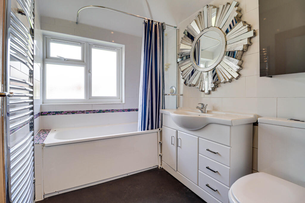 Additional image 6 of Kings Road, London Colney, AL2