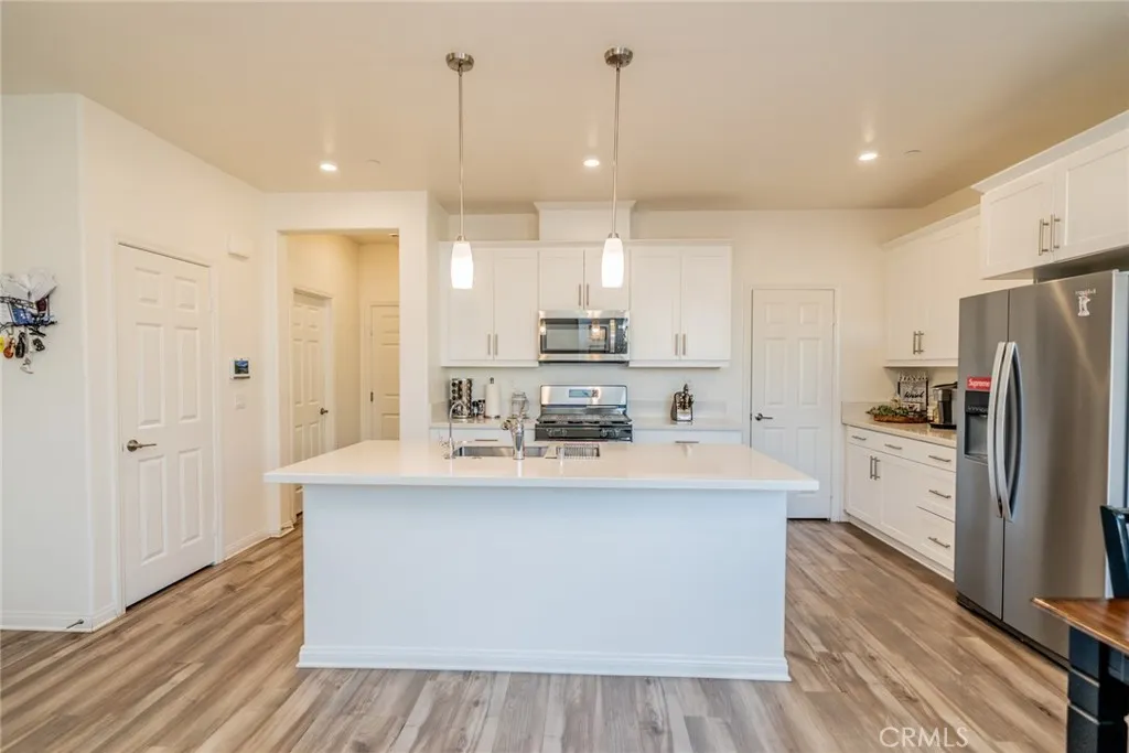 Additional image 62 of 214 Bonita Lane, Rialto, CA 92376