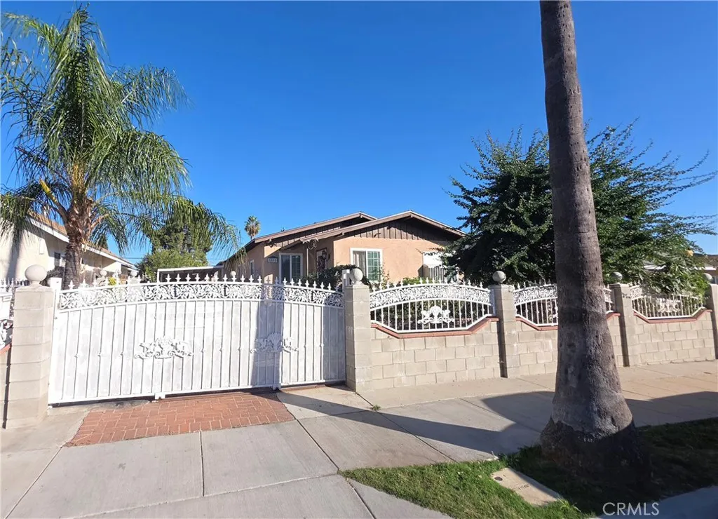 Additional image 37 of 1995 Genevieve St, San Bernardino, CA 92405