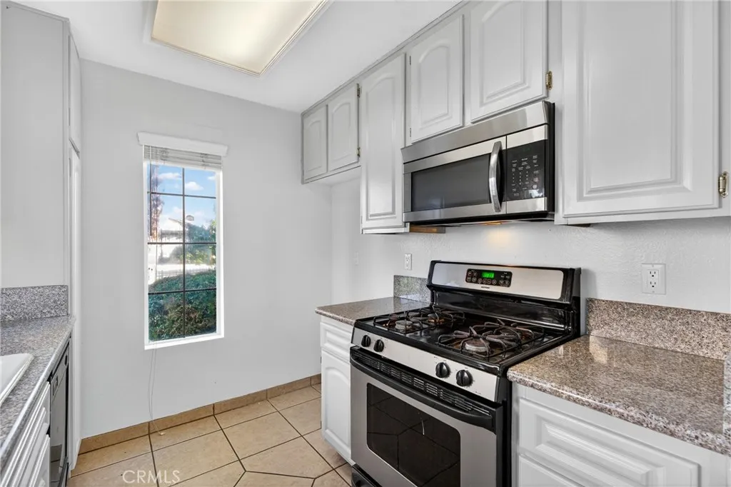 Additional image 16 of 2554 Olive Drive Unit 165, Palmdale, CA 93550