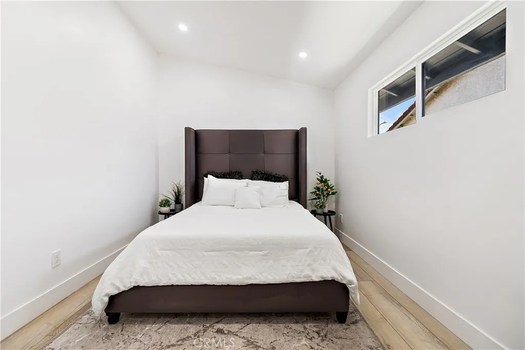 Additional image 19 of 530 W Cypress St, Compton, CA 90220