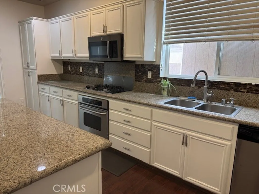 Additional image 12 of 2401 W Avenue P12, Palmdale, CA 93551