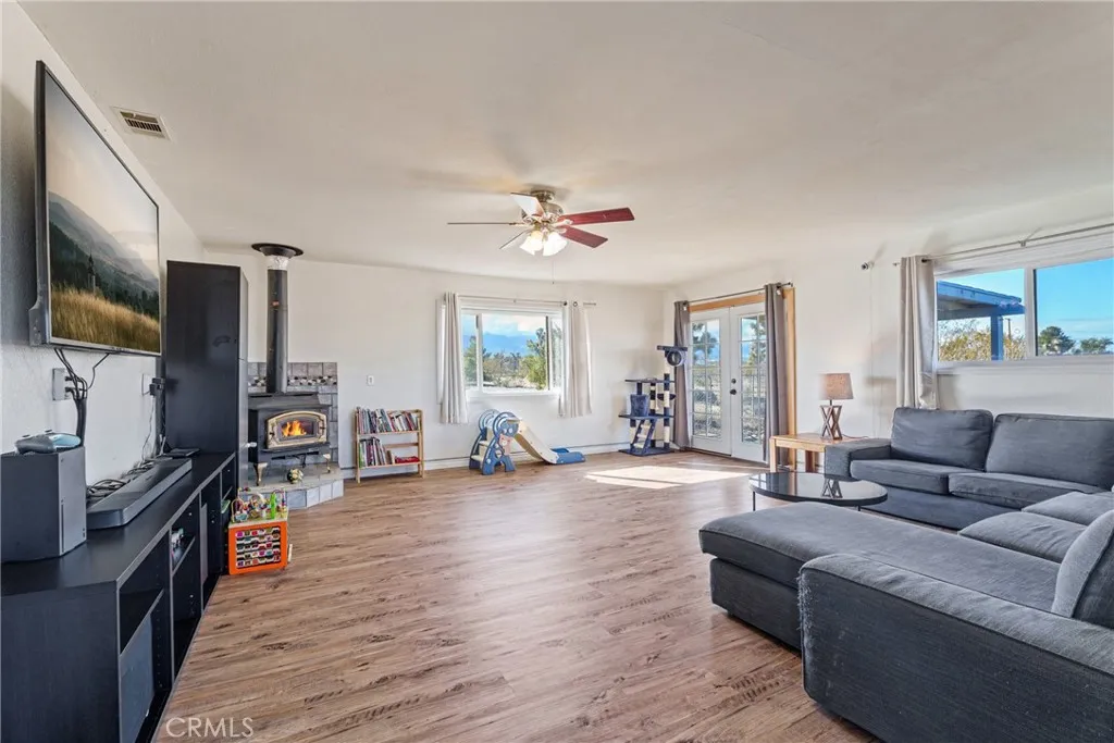 Additional image 16 of 2670 Sequoia Rd, Phelan, CA 92371