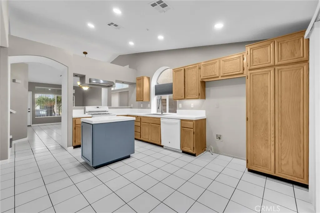 Additional image 49 of 7120 Webb Court, Fontana, CA 92336