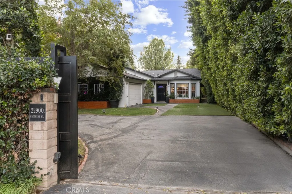 Additional image 2 of 22900 Hatteras, Woodland Hills, CA 91367