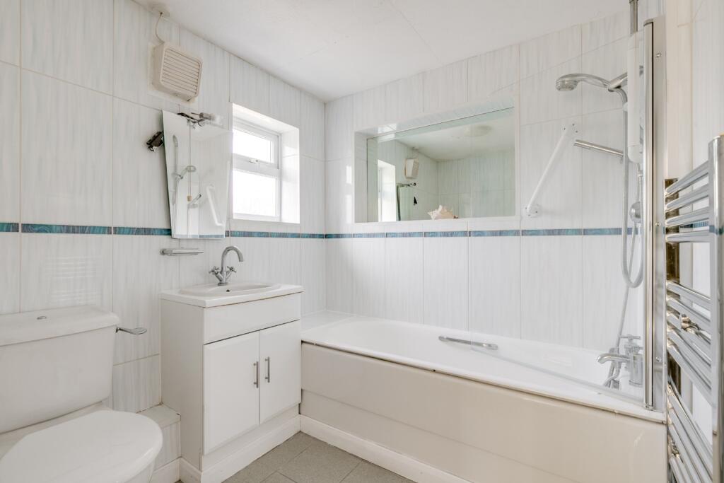 Additional image 22 of Elmoor Avenue, Welwyn, Hertfordshire, AL6 9PA