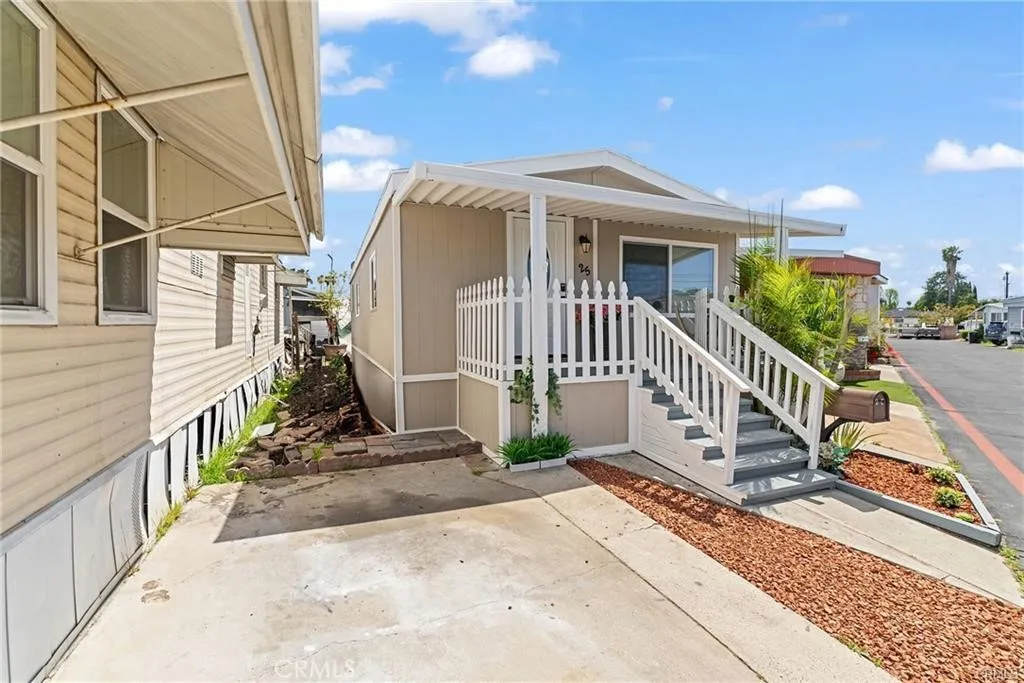 Additional image 2 of 1850 W Orangethorpe Ave #25, Fullerton, CA 92833