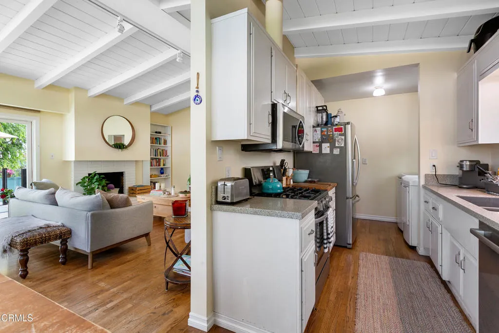 Additional image 9 of 308 S Redondo Avenue, Manhattan Beach, CA 90266