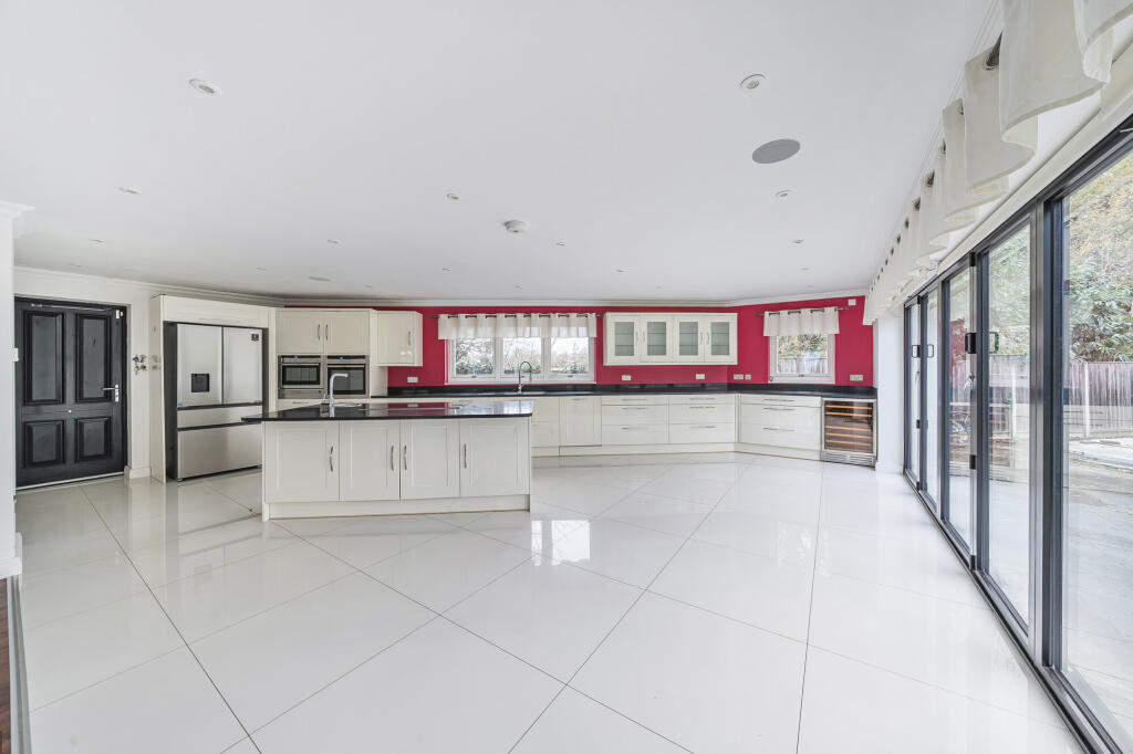 Additional image 2 of Linden Crescent, St. Albans, AL1