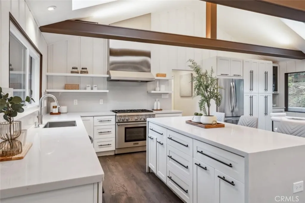 Additional image 5 of 176 Los Trancos Cir, Portola Valley, CA 94028