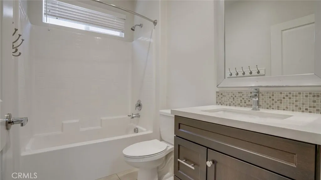 Additional image 89 of 14909 Navarre Way, Sylmar, CA 91342