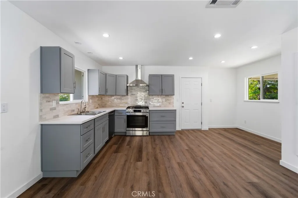 Additional image 56 of 21943 Parthenia Street, West Hills, CA 91304