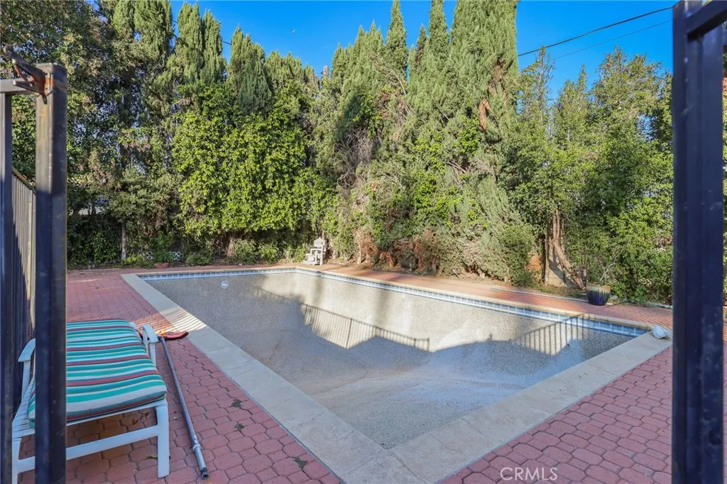 Additional image 79 of 15719 Vose Street, Lake Balboa, CA 91406