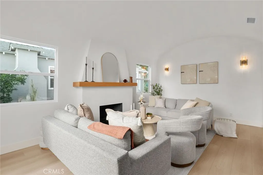 Additional image 5 of 3477 Floresta Ave, Los Angeles, CA 90043