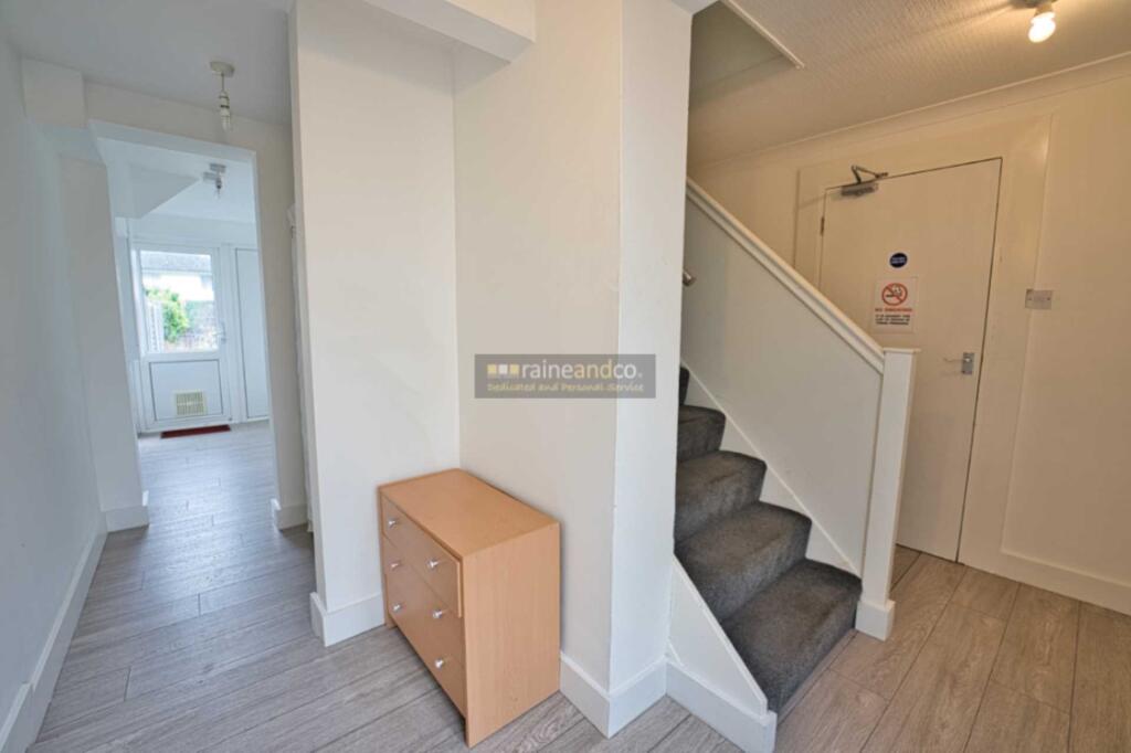 Additional image 2 of Travellers Lane, Hatfield