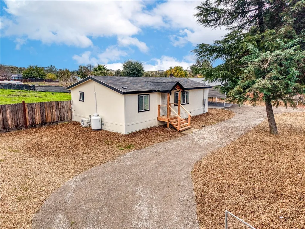 Additional image 5 of 9132 Quarterhorse Ln, Lower Lake, CA 95457