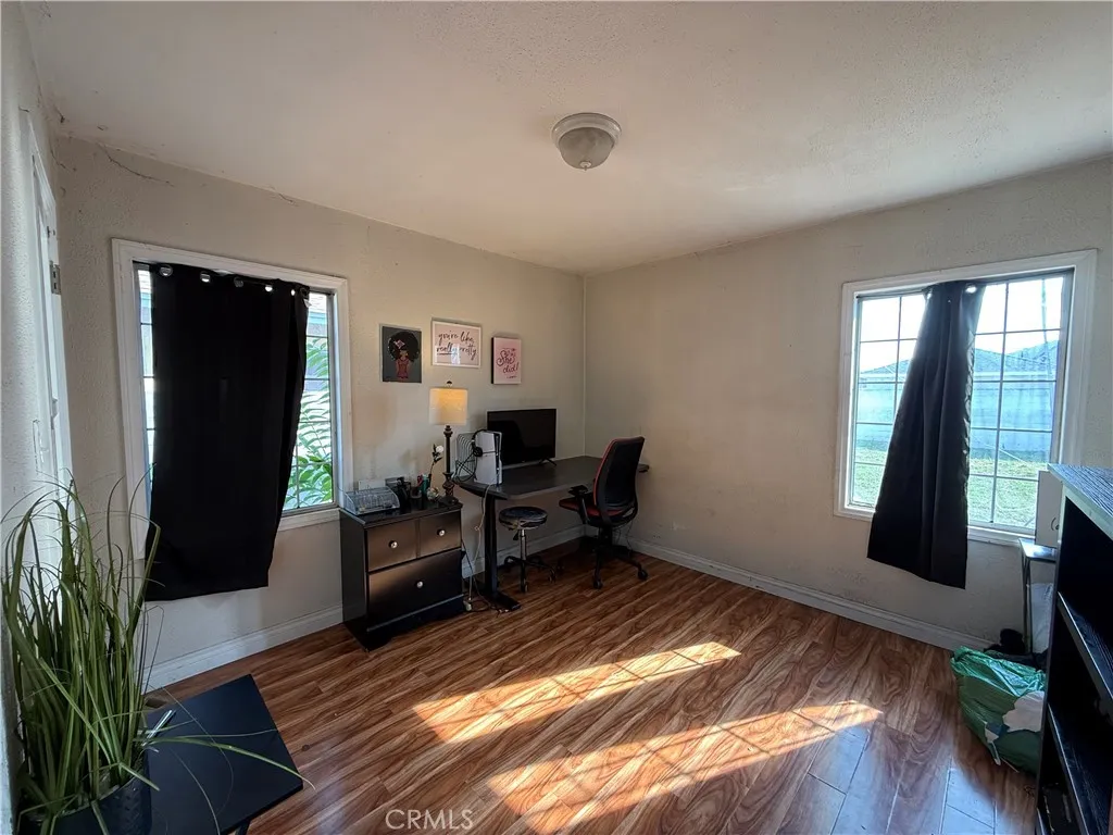 Additional image 8 of 1418 W 134th St, Compton, CA 90222