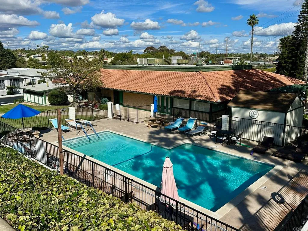 Additional image 4 of 2130 Sunset Dr. #14, Vista, CA 92081