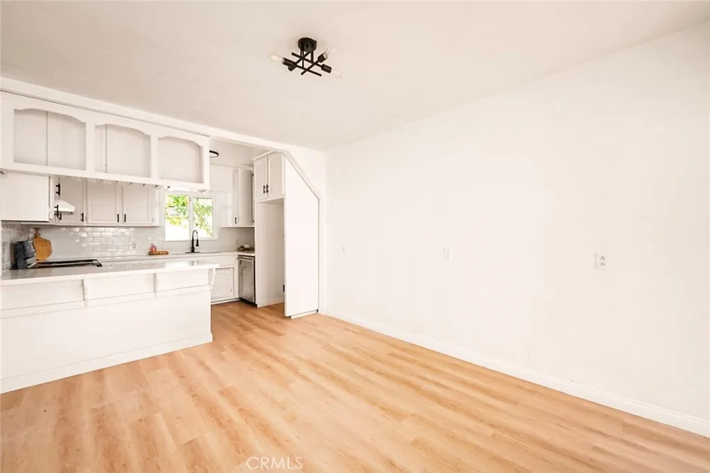 Additional image 6 of 522 Price St, Bakersfield, CA 93307