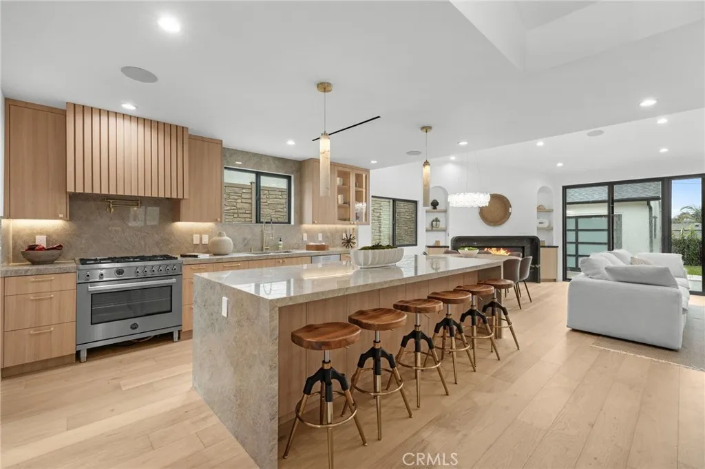 Additional image 7 of 742 Groton Dr, Burbank, CA 91504