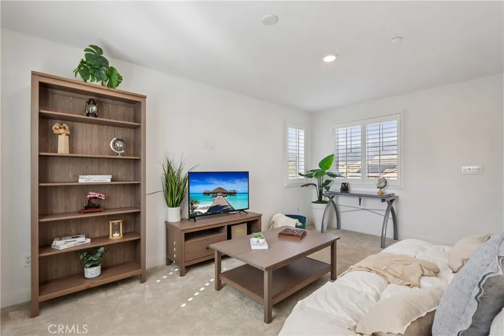 Additional image 28 of 2464 Yellowstone Way, Rialto, CA 92377