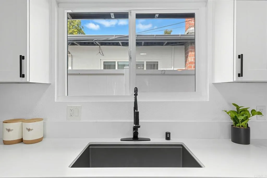 Additional image 31 of 730 W Chase Avenue, El Cajon, CA 92020