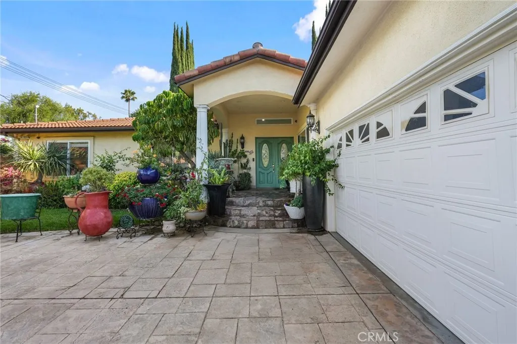 Additional image 70 of 18760 Wells, Tarzana, CA 91356