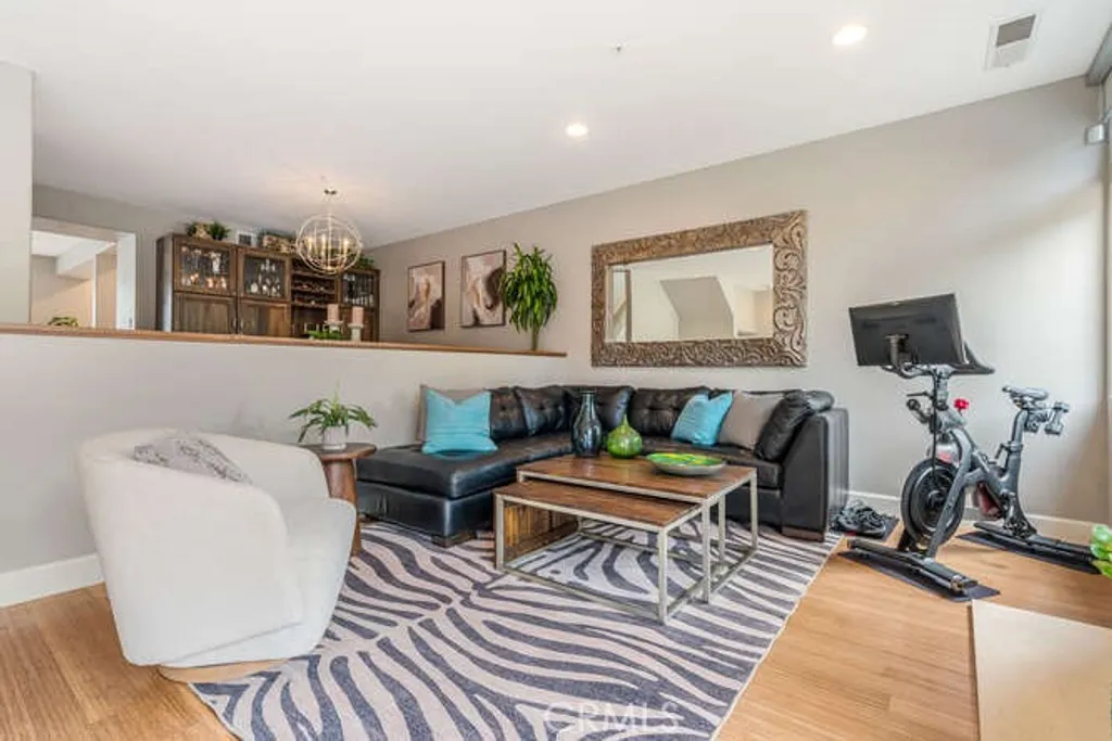 Additional image 6 of 6309 Hannum Ave, Culver City, CA 90230