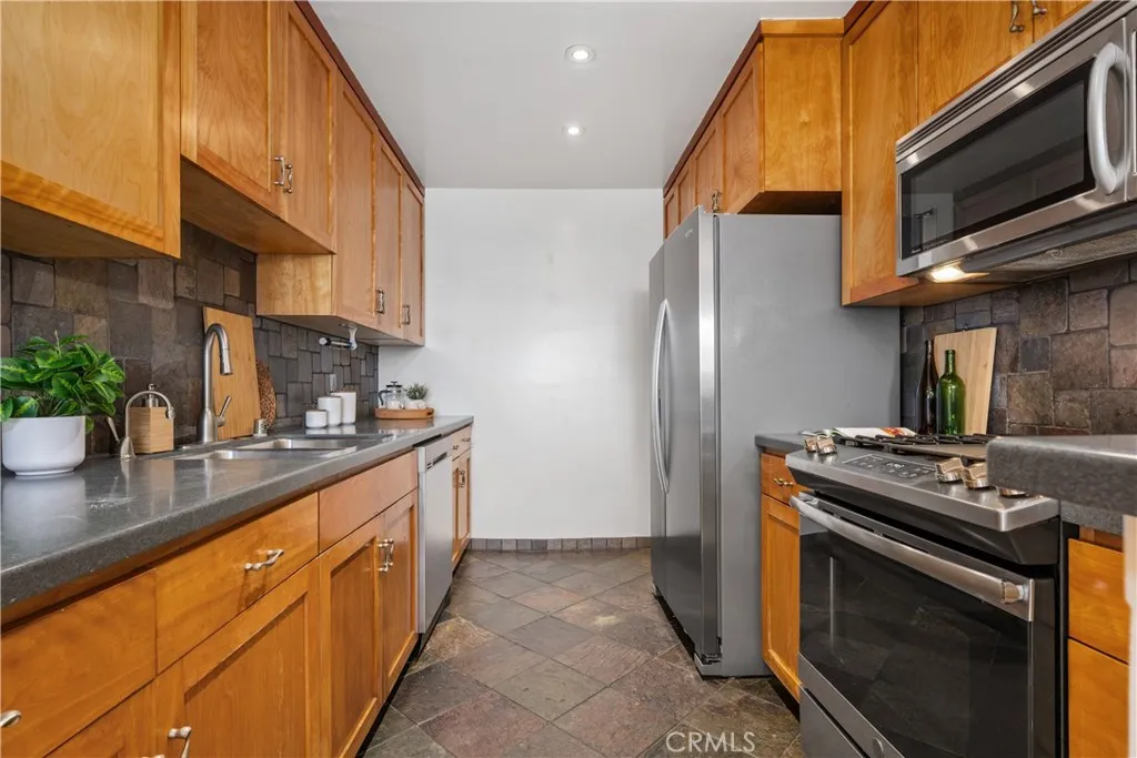 Additional image 12 of 1925 Montana Avenue Unit 3, Santa Monica, CA 90403