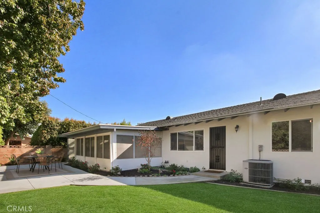 Additional image 36 of 701 E Wilson Avenue, Orange, CA 92867