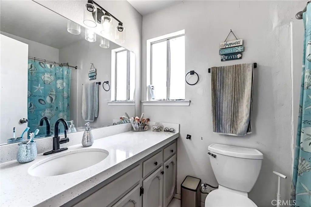 Additional image 18 of 4883 E Geary Street, Fresno, CA 93725