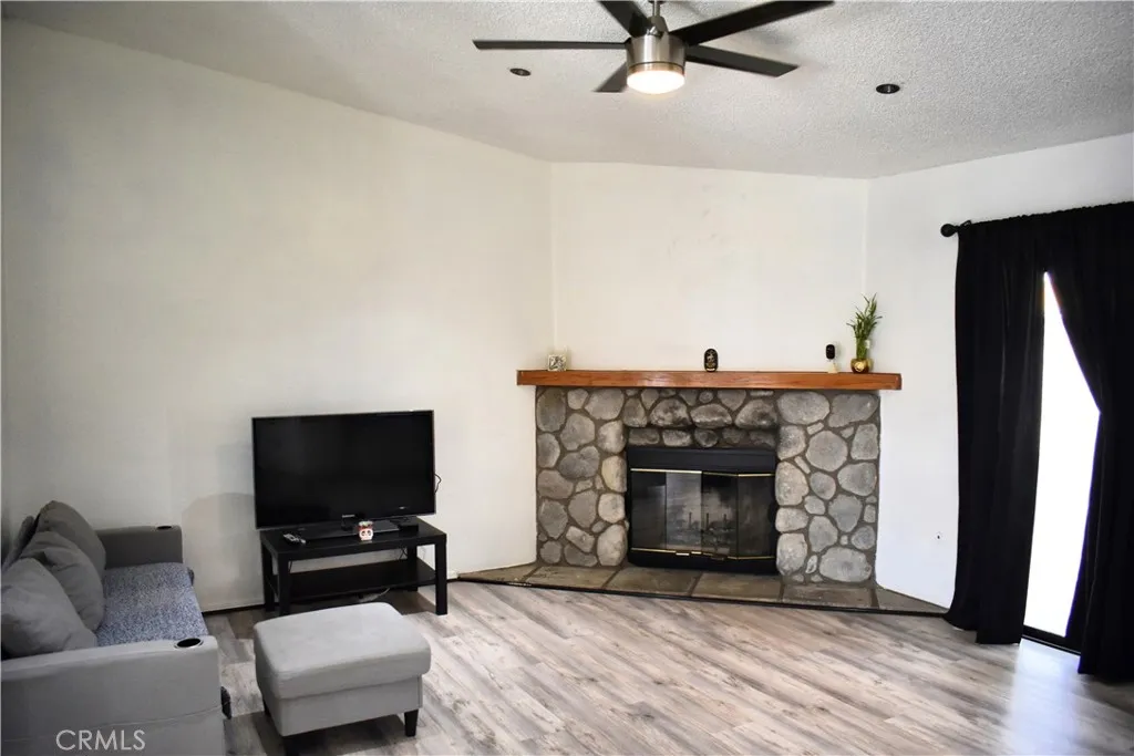 Additional image 7 of 813 Yorkshire Lane, San Jacinto, CA 92583