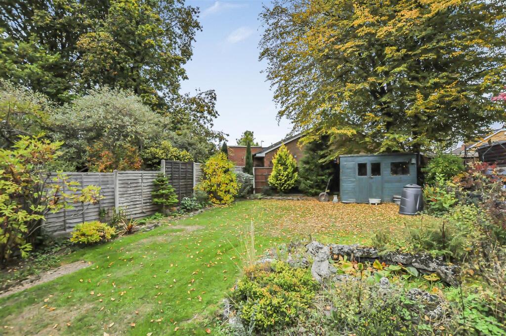 Additional image 10 of Reynards Way, Bricket Wood, St. Albans