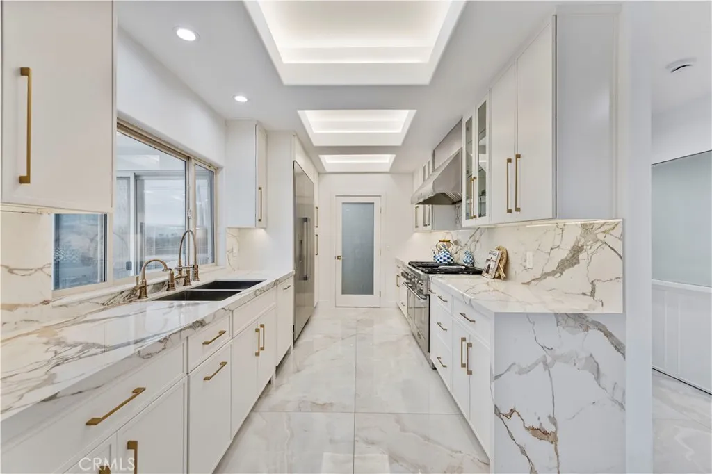 Additional image 85 of 4651 Ellenita Ave., Tarzana, CA 91356