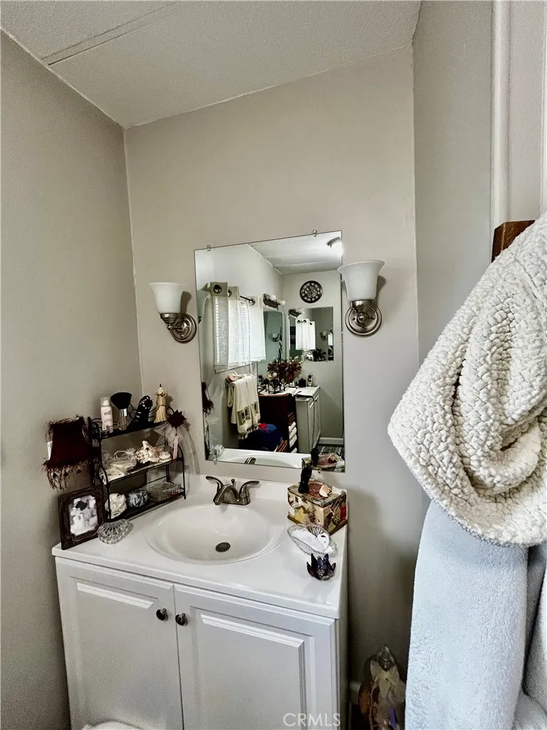 Additional image 41 of 881 N Lake st Unit 210, Hemet, CA 92544