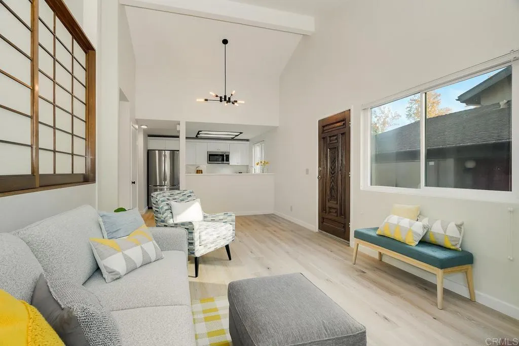 Additional image 5 of 8370 Via Sonoma Unit F, La Jolla, CA 92037