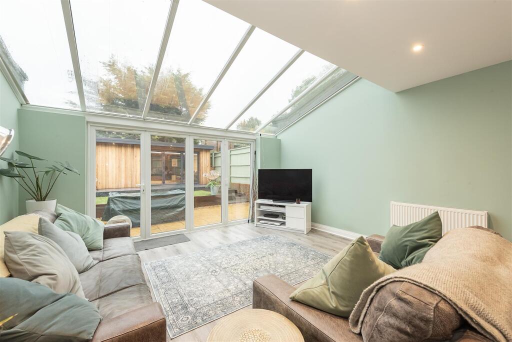 Additional image 11 of Baulk Close, Harpenden