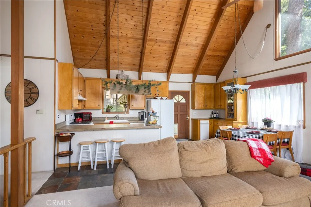 Additional image 9 of 26937 Tunnel Drive, Lake Arrowhead, CA 92352