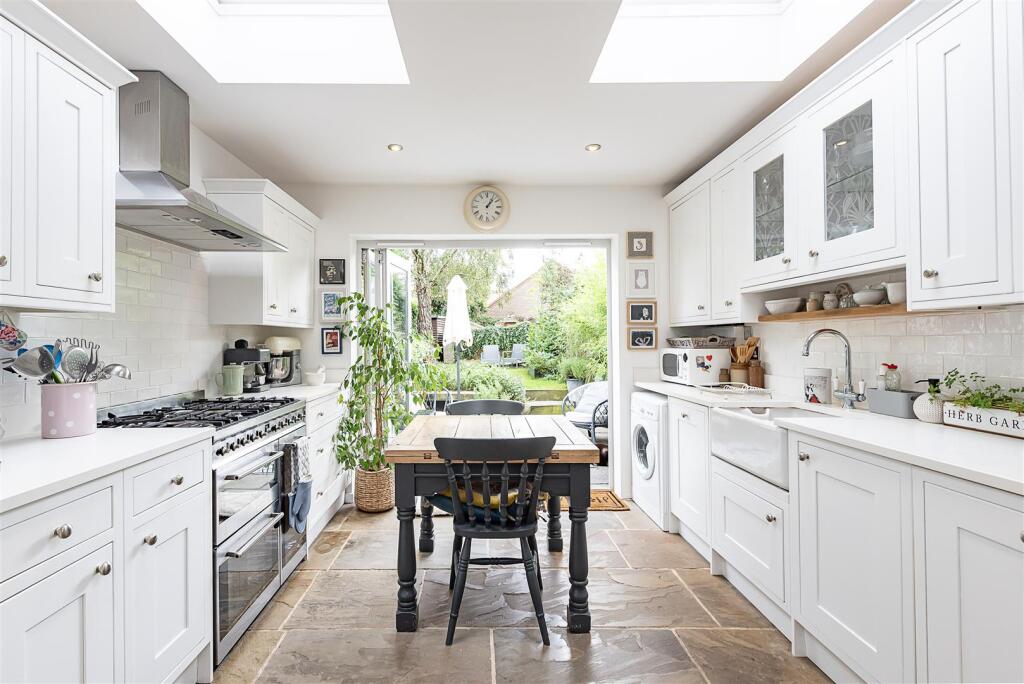 Additional image 21 of High Street, Sandridge, St. Albans