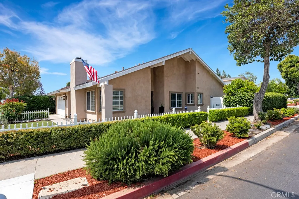 Additional image 22 of 10061 Cozycroft Ave, Chatsworth, CA 91311