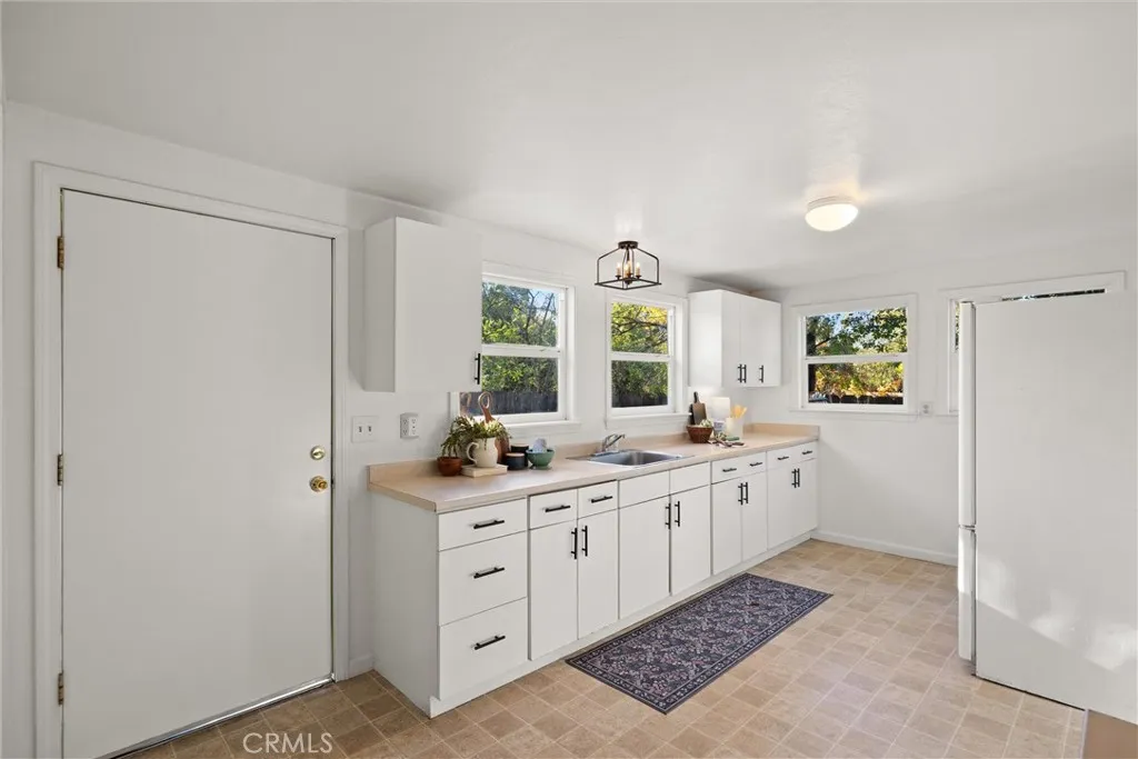 Additional image 62 of 573 E 19th St, Chico, CA 95928