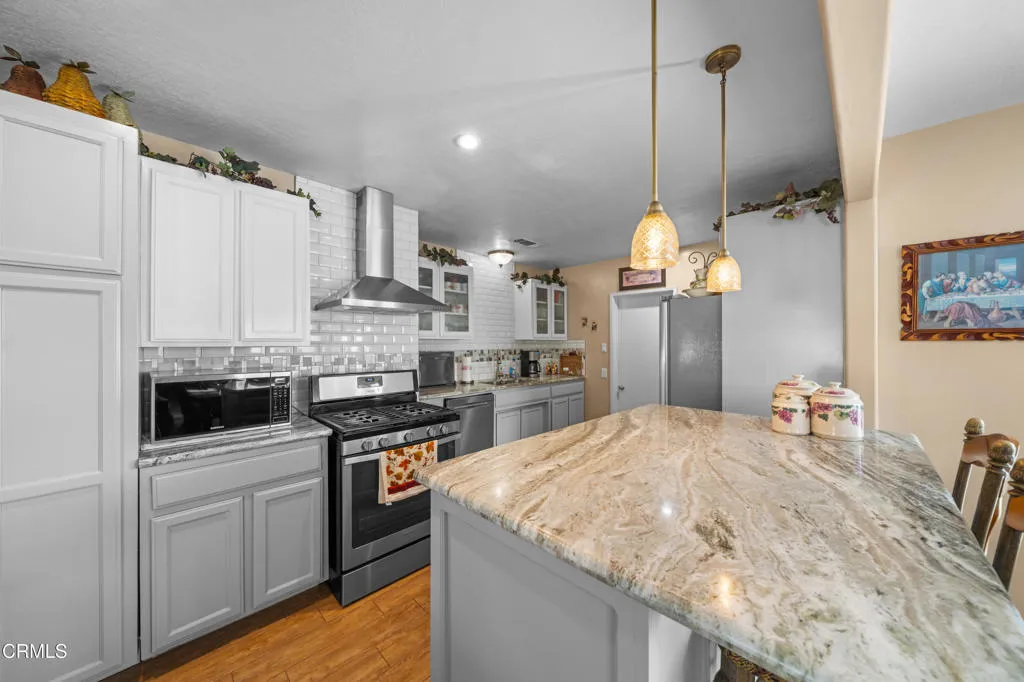 Additional image 5 of 2304 San Marino Drive, Bakersfield, CA 93309