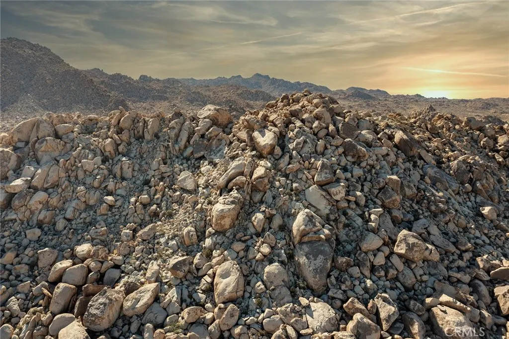 Additional image 4 of 66075 Foothill Dr, Joshua Tree, CA 92252