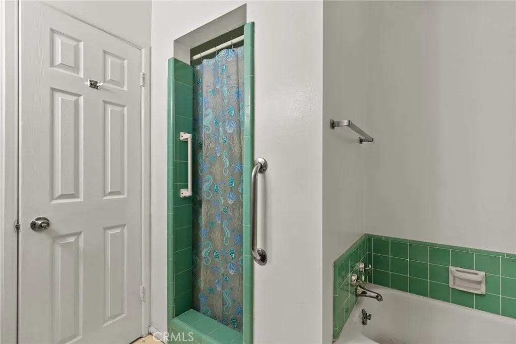 Additional image 20 of 340 E Shamrock St, Rialto, CA 92376