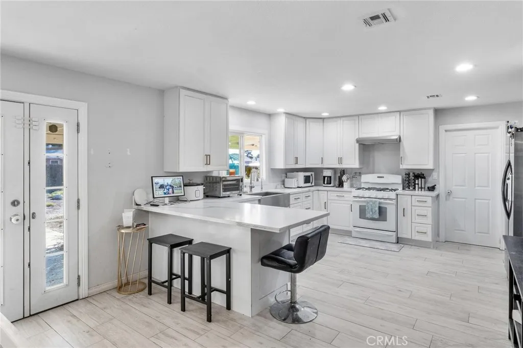 Additional image 48 of 1929 E Oakland Ave, Hemet, CA 92544